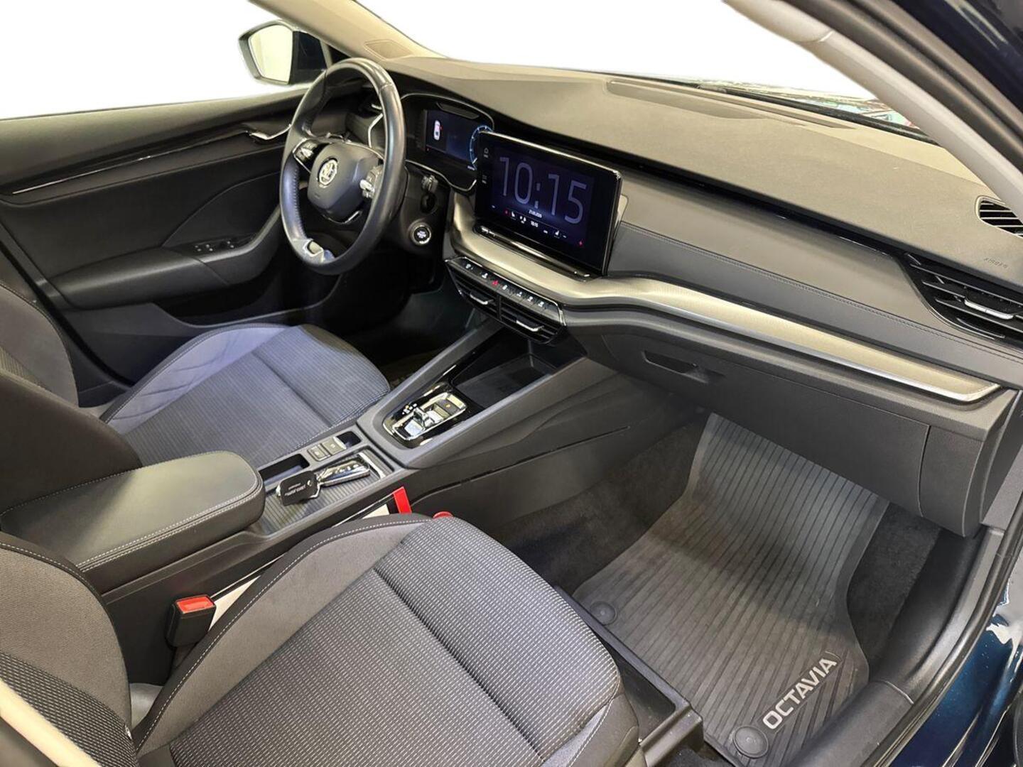 SKODA Octavia 2021