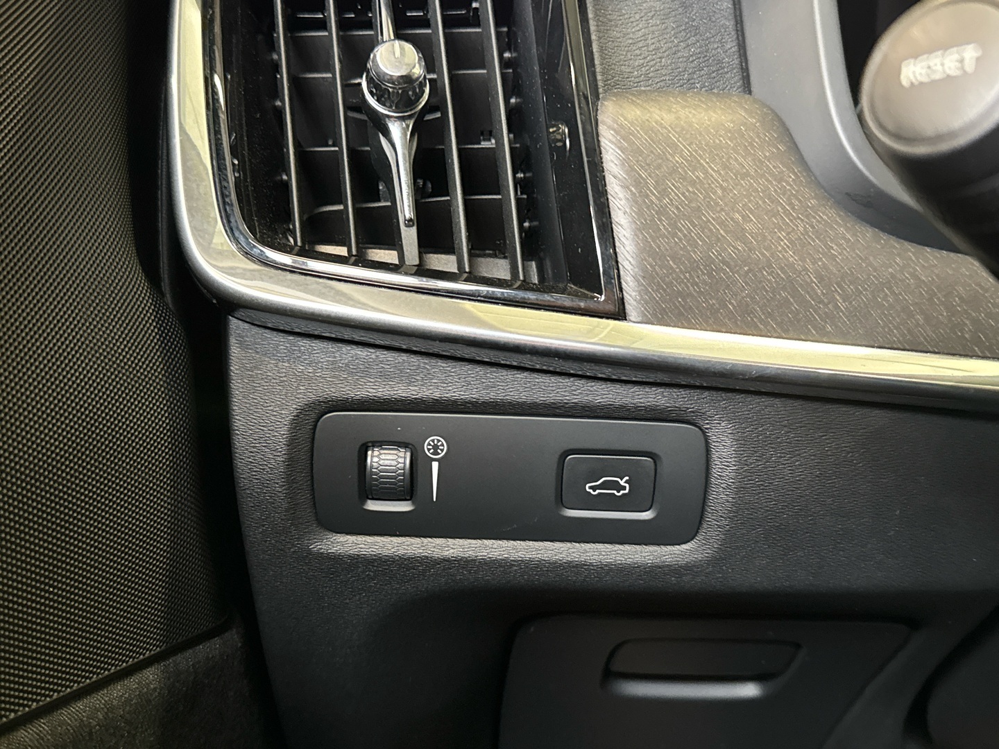 VOLVO V90 Cross Country 2018