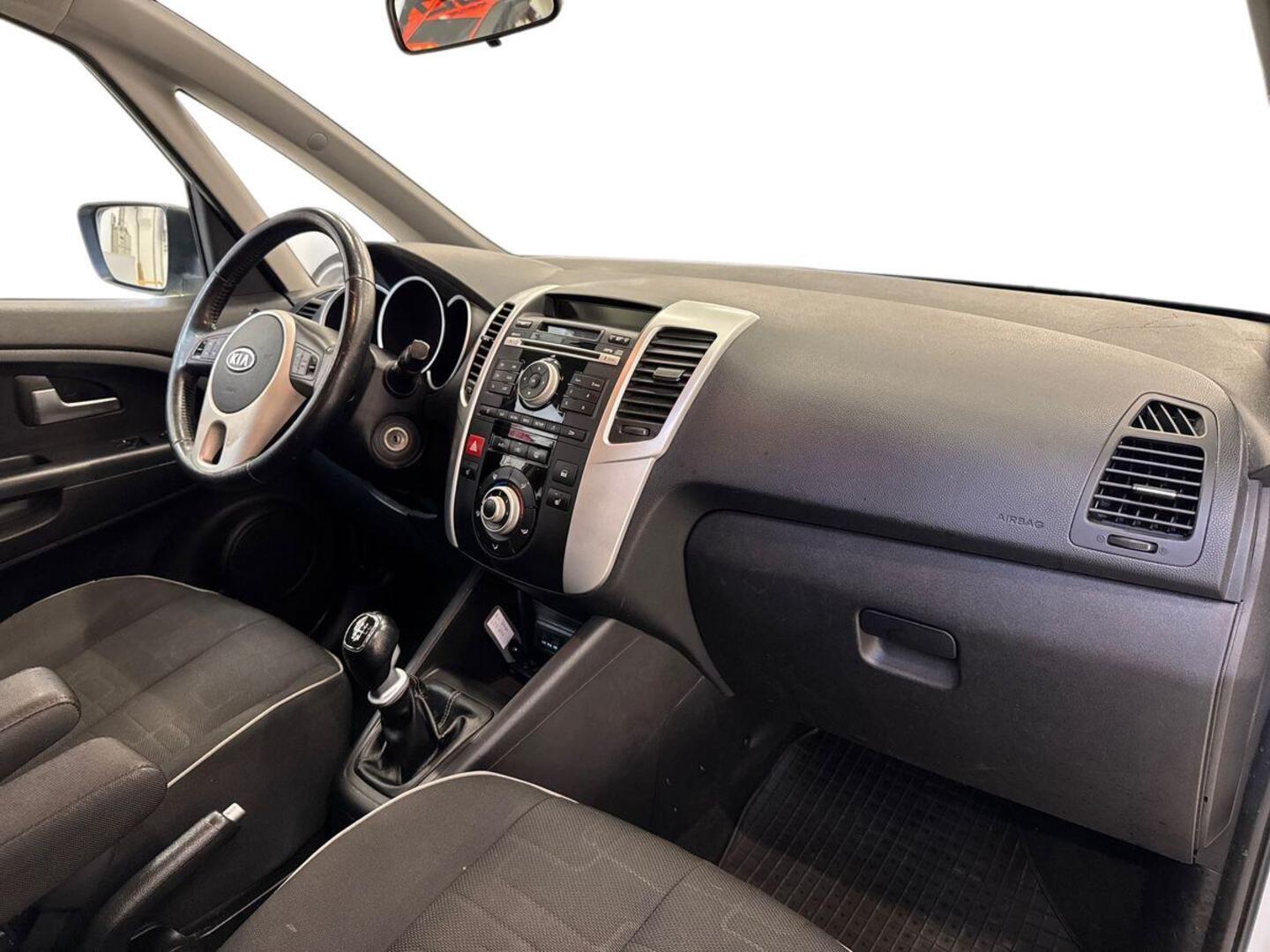 KIA Venga 9