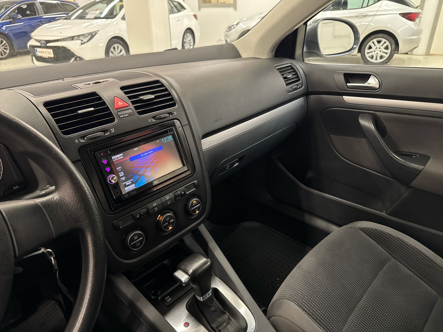 VOLKSWAGEN Jetta 2007