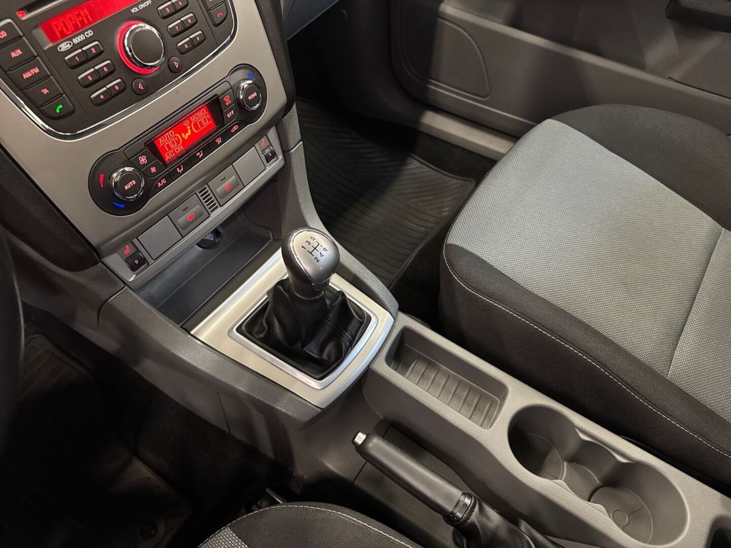 FORD Focus 2010