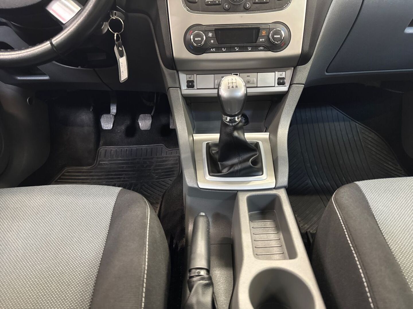 FORD Focus 2010