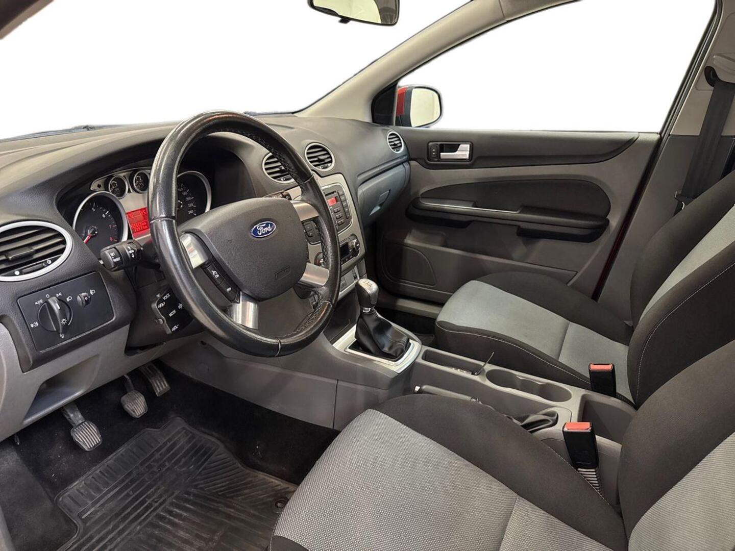 FORD Focus 2010