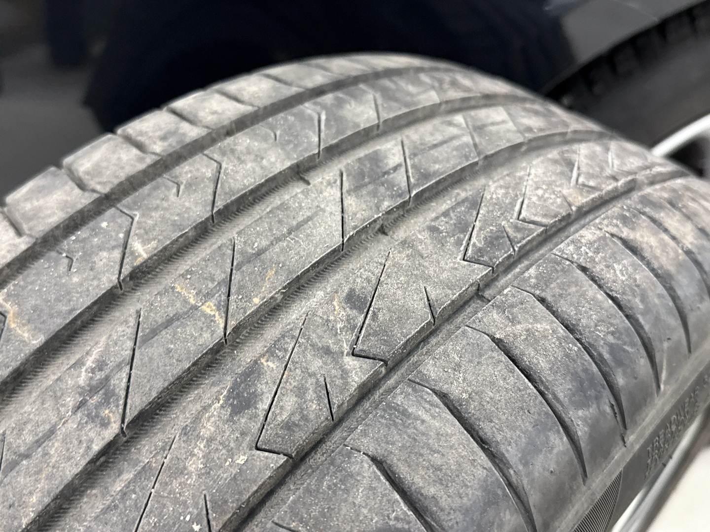 VOLKSWAGEN Passat 2011