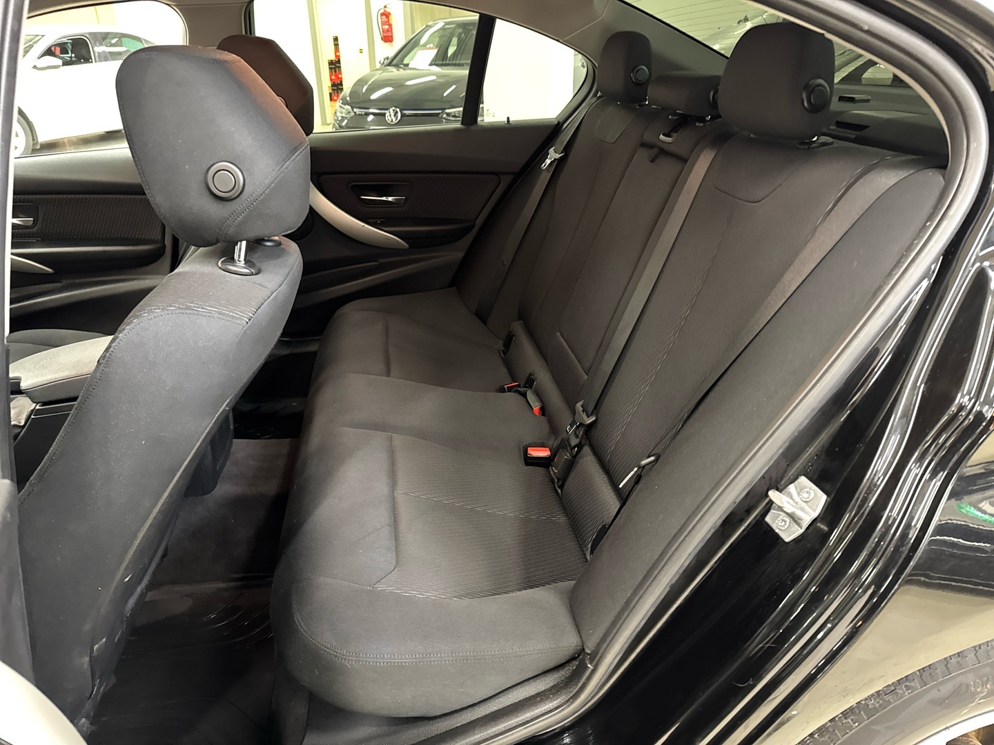 BMW 318 2013