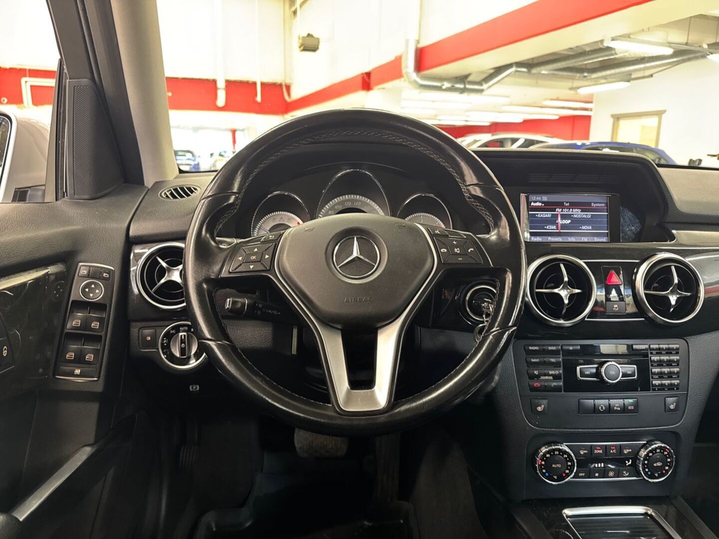 MERCEDES-BENZ GLK 2013