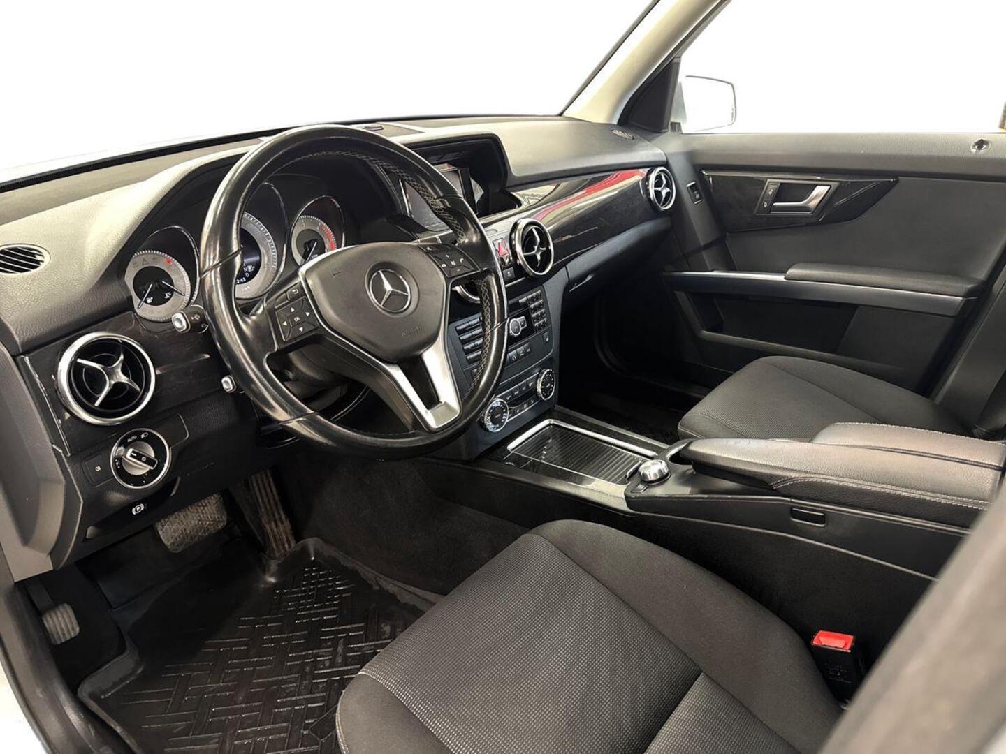 MERCEDES-BENZ GLK 2013