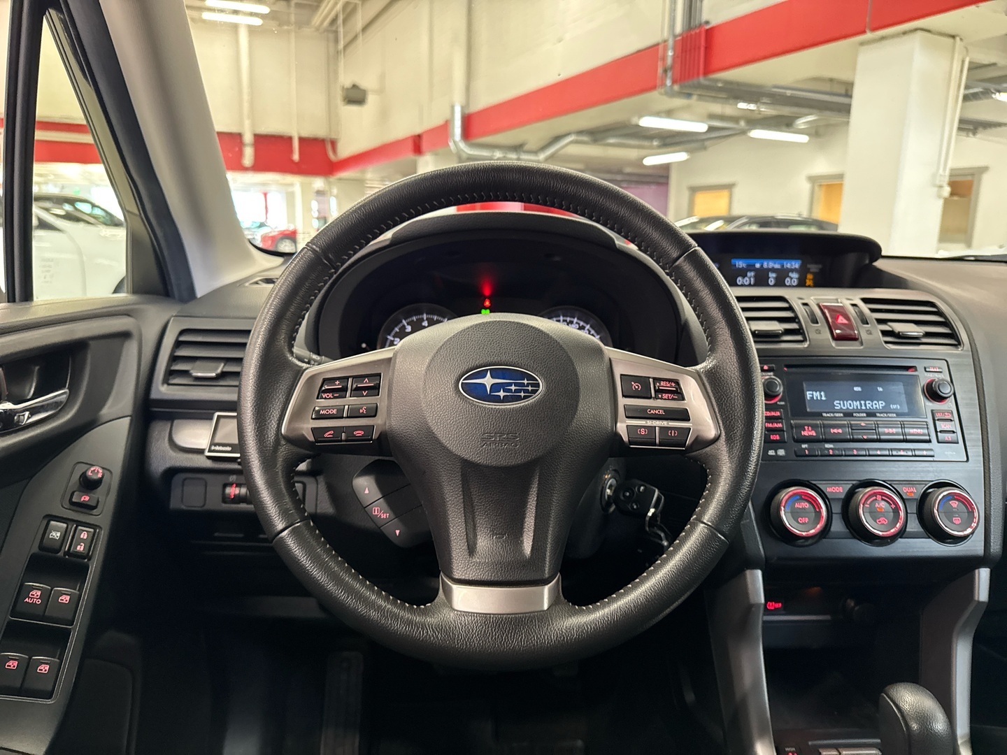 SUBARU Forester 2014