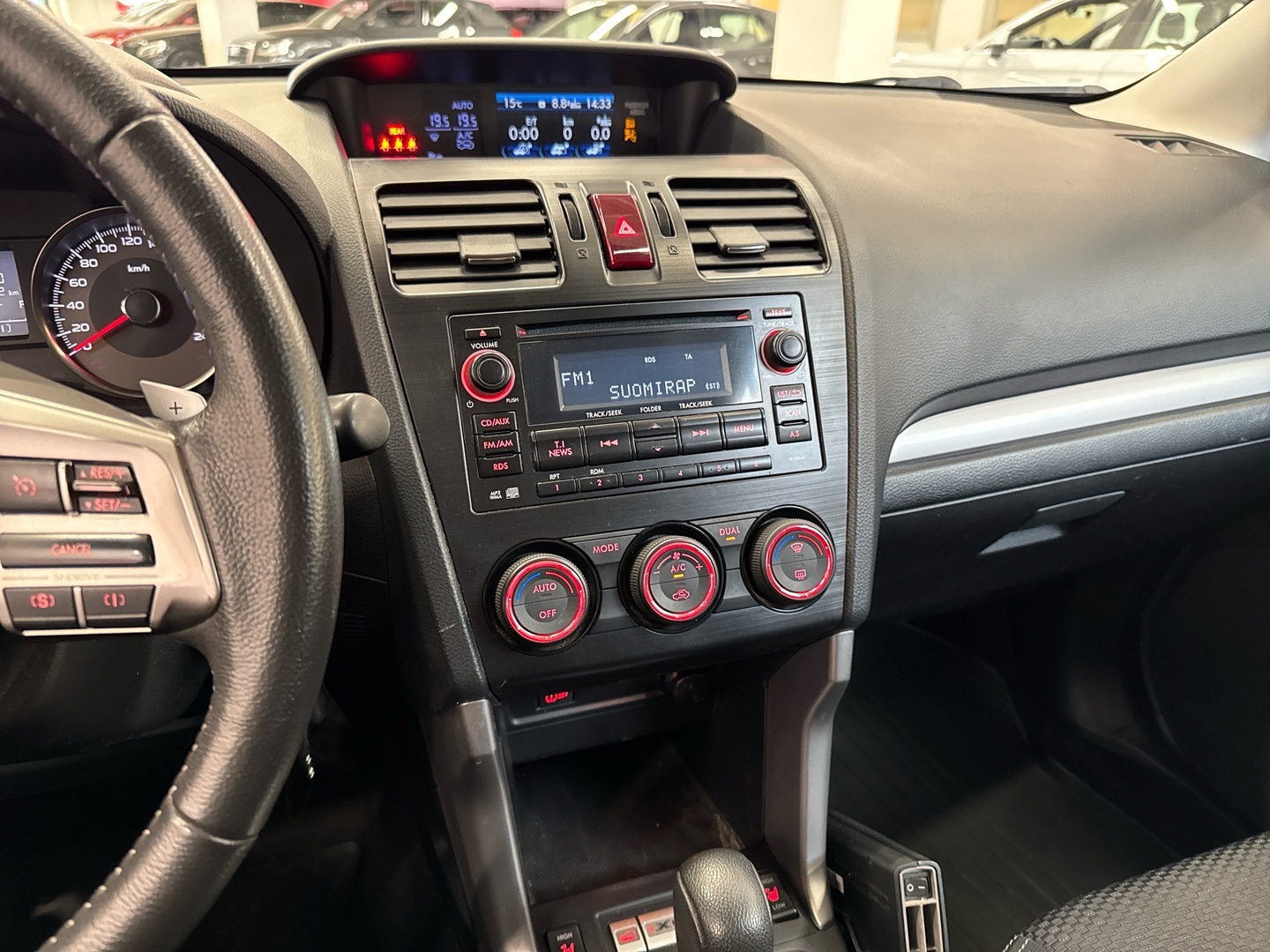 SUBARU Forester 2014