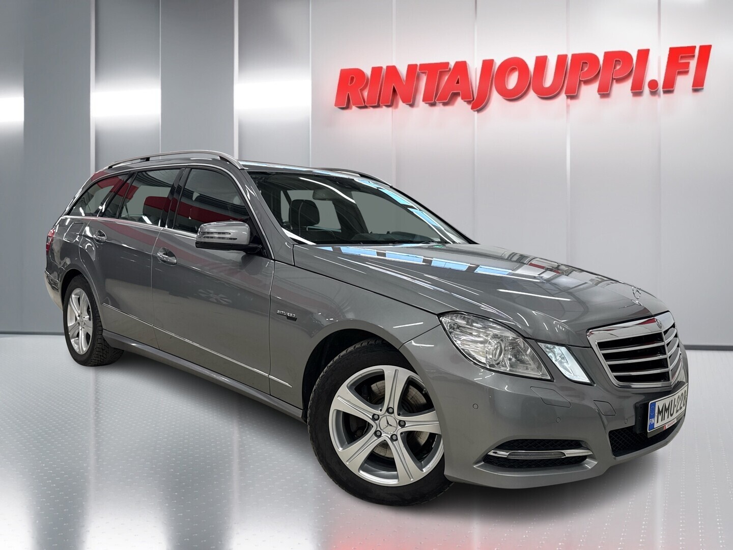 MERCEDES-BENZ E 2013