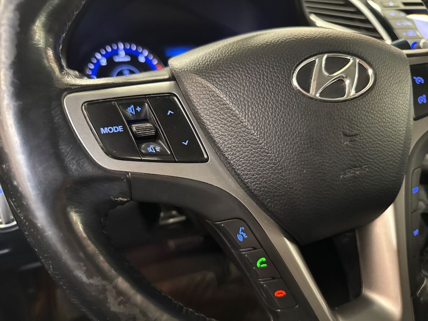 HYUNDAI i40 2013