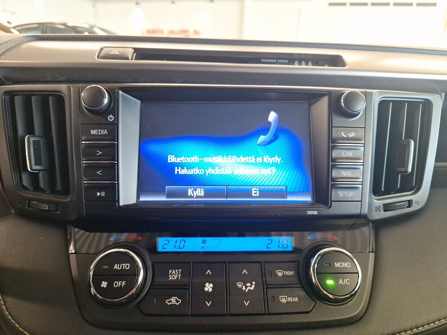 TOYOTA RAV4 2017