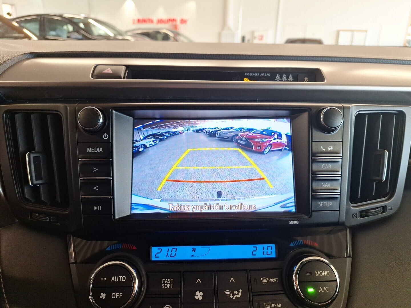 TOYOTA RAV4 2017