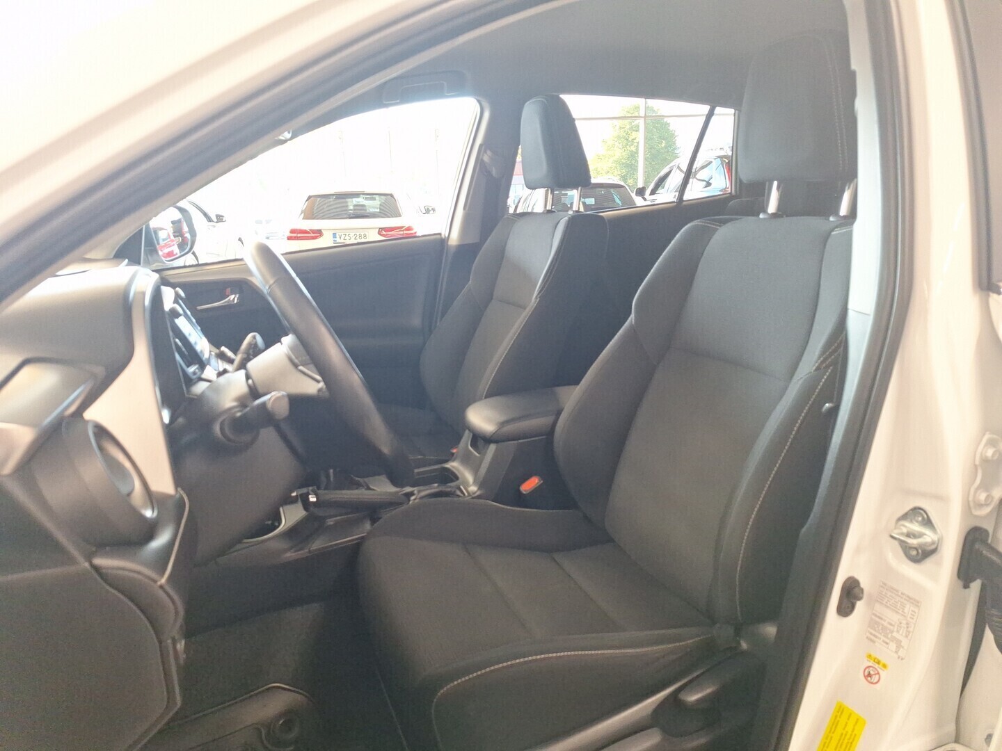TOYOTA RAV4 2017