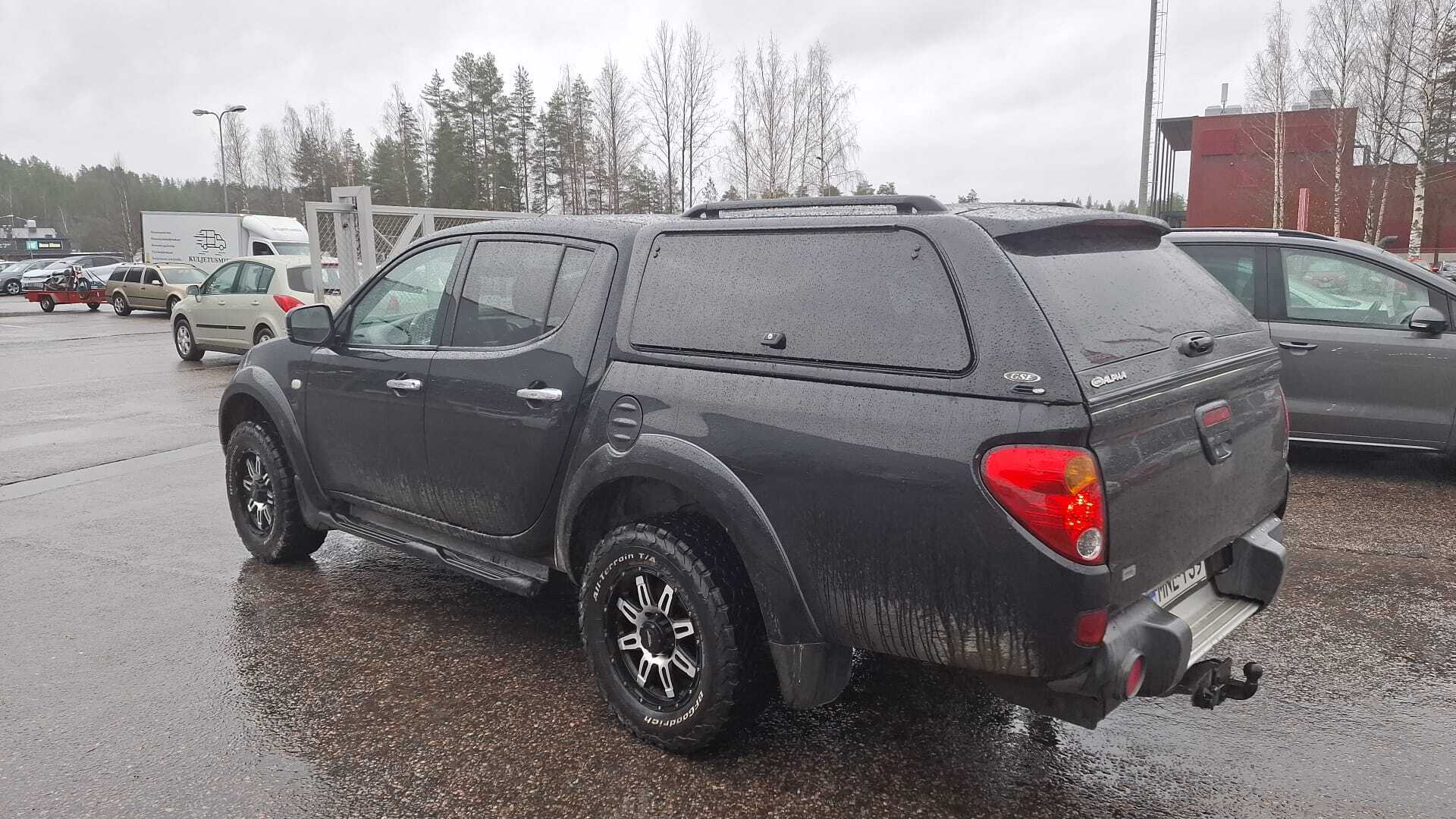 MITSUBISHI L200 2012