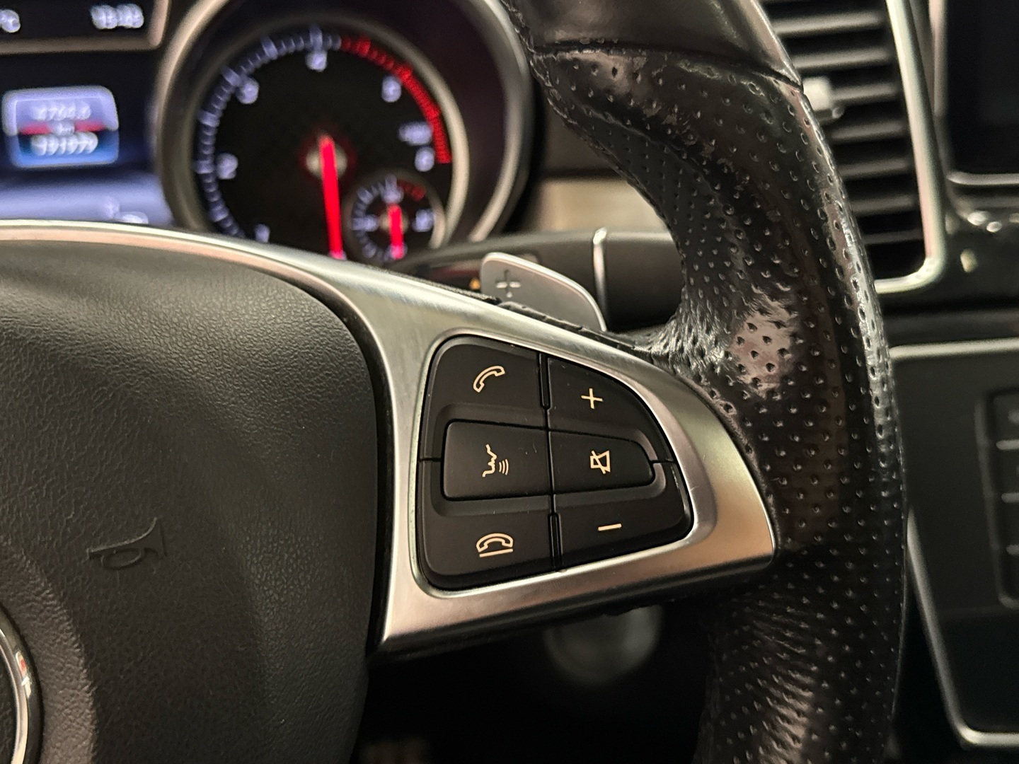 MERCEDES-BENZ GLE 2015