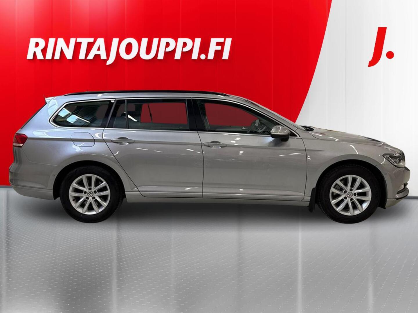 VOLKSWAGEN Passat 2018
