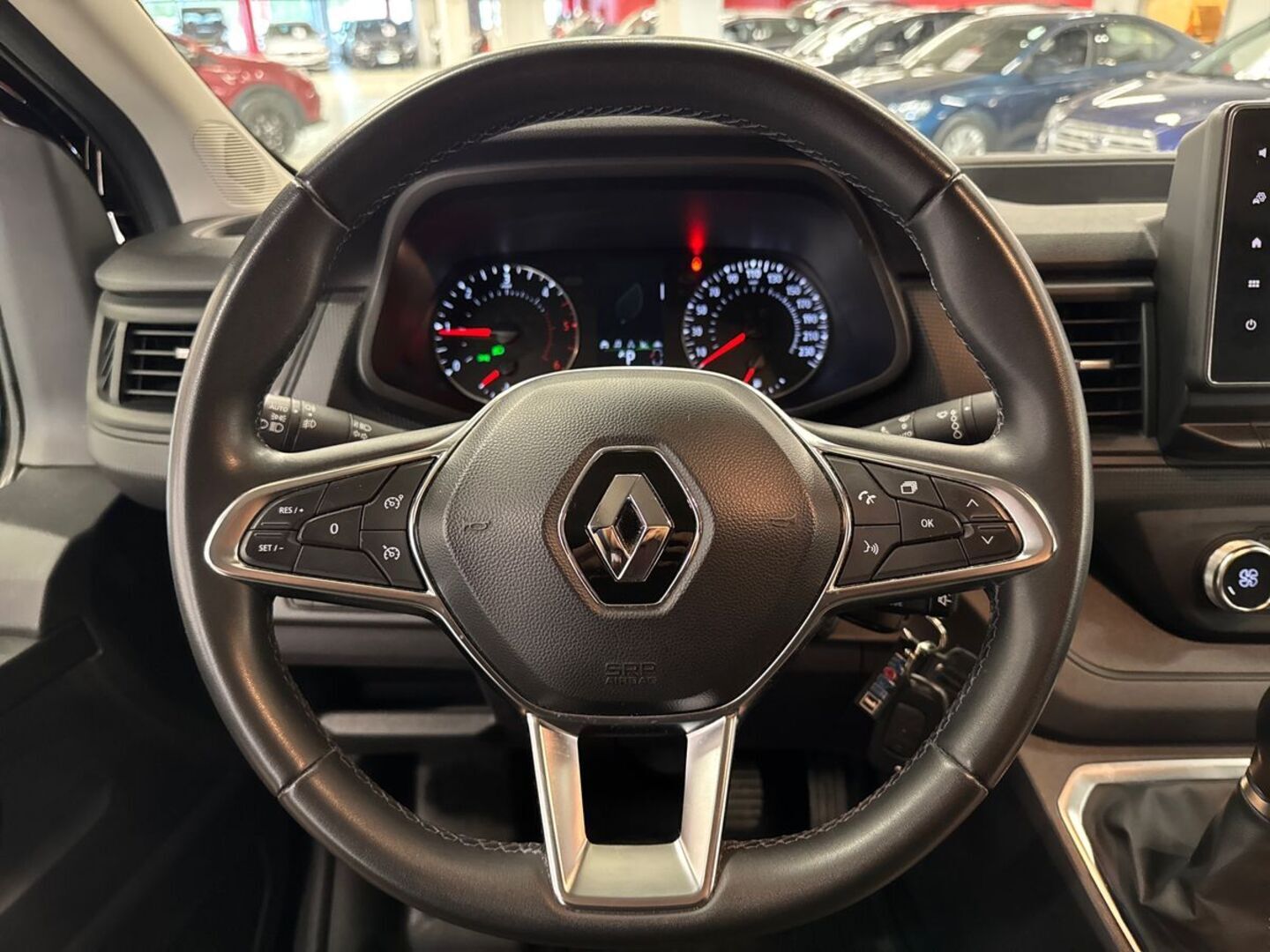 RENAULT Trafic 2022