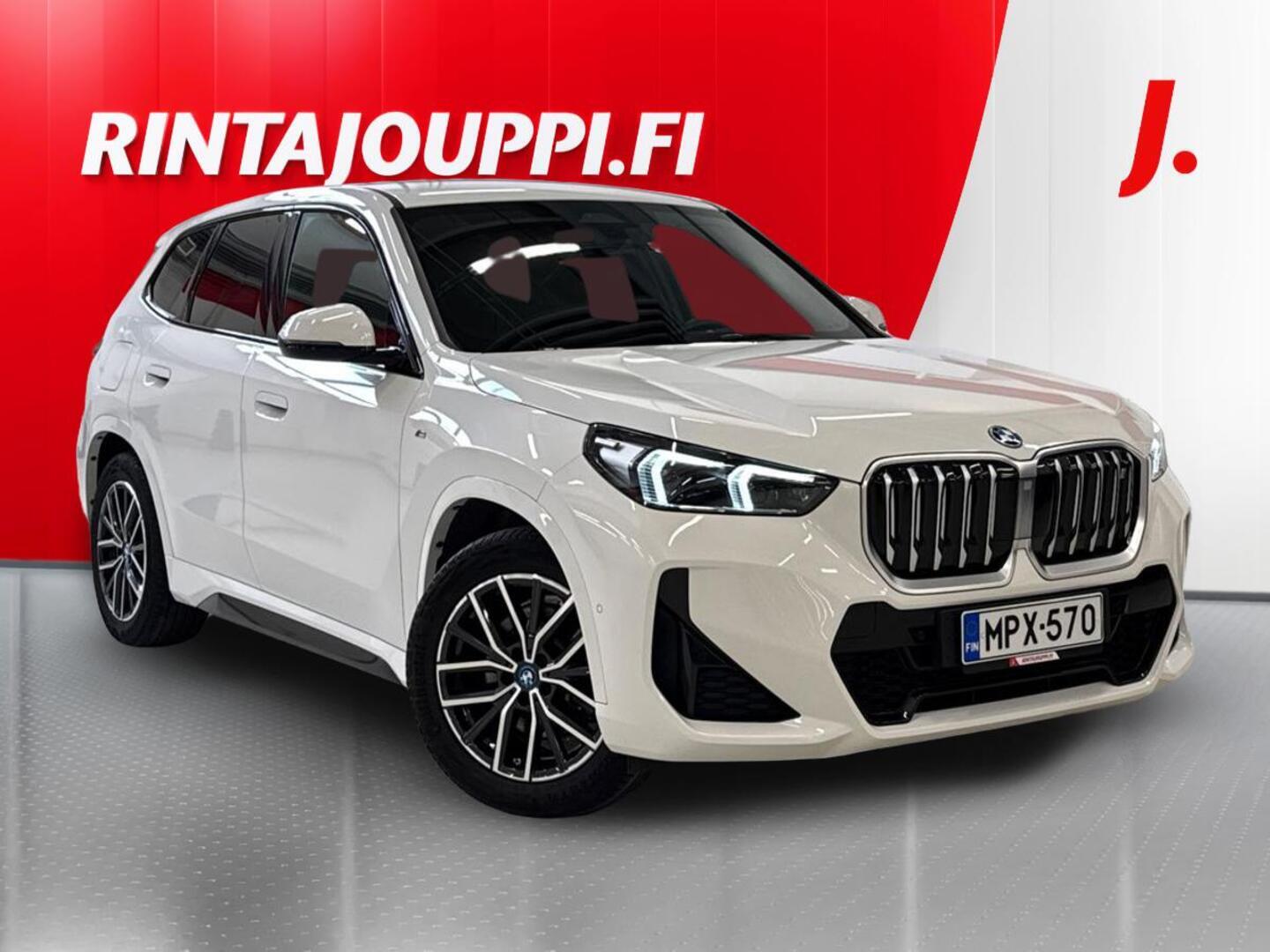 BMW iX1 2023