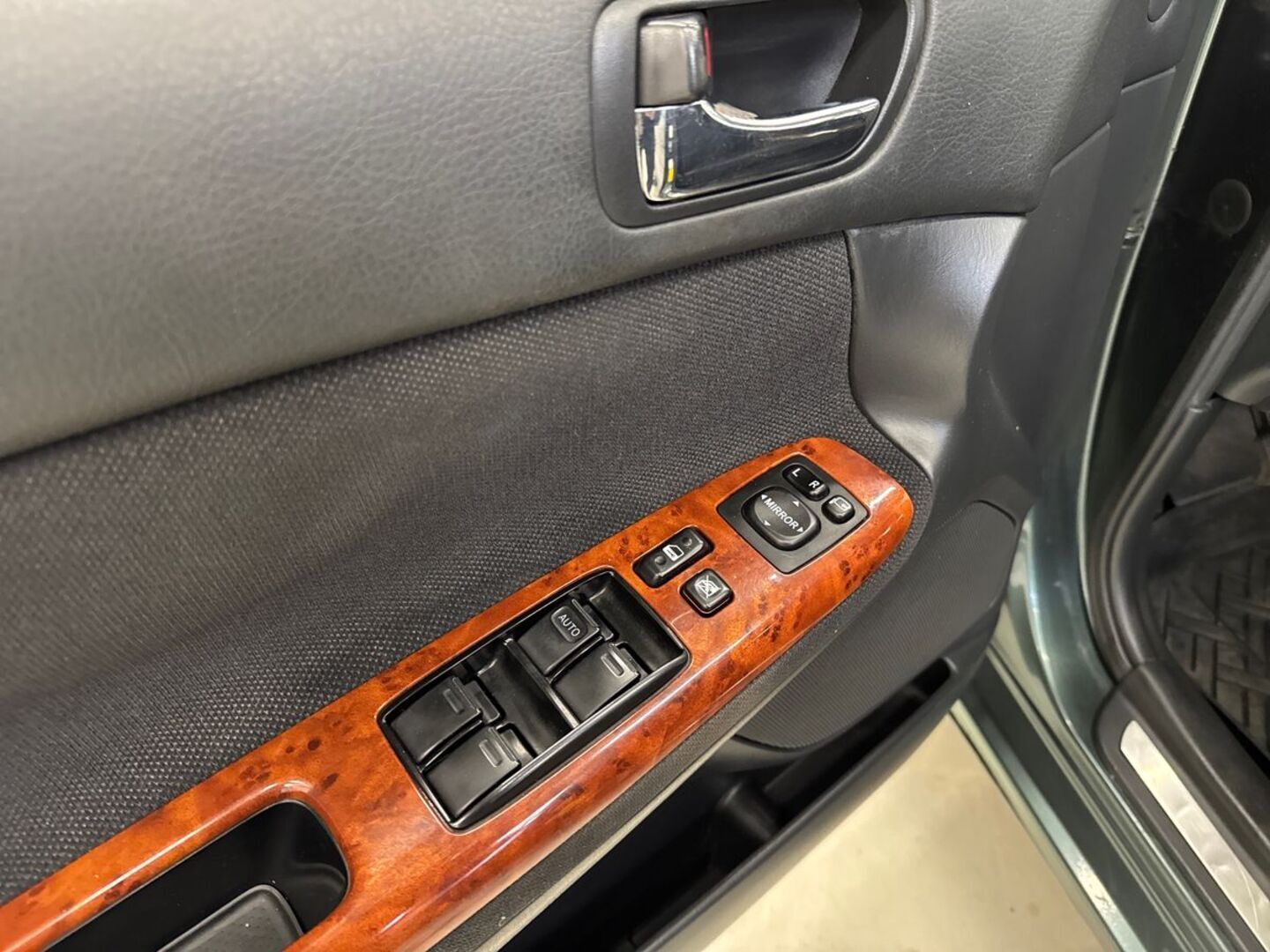 TOYOTA Camry 2002