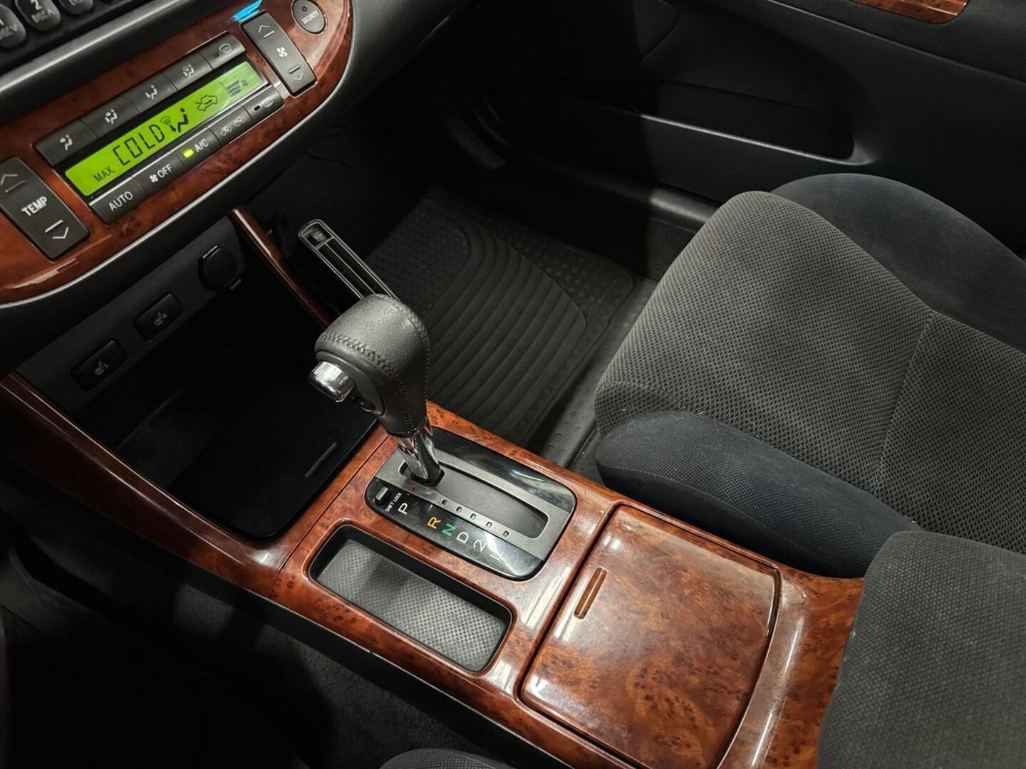 TOYOTA Camry 2002