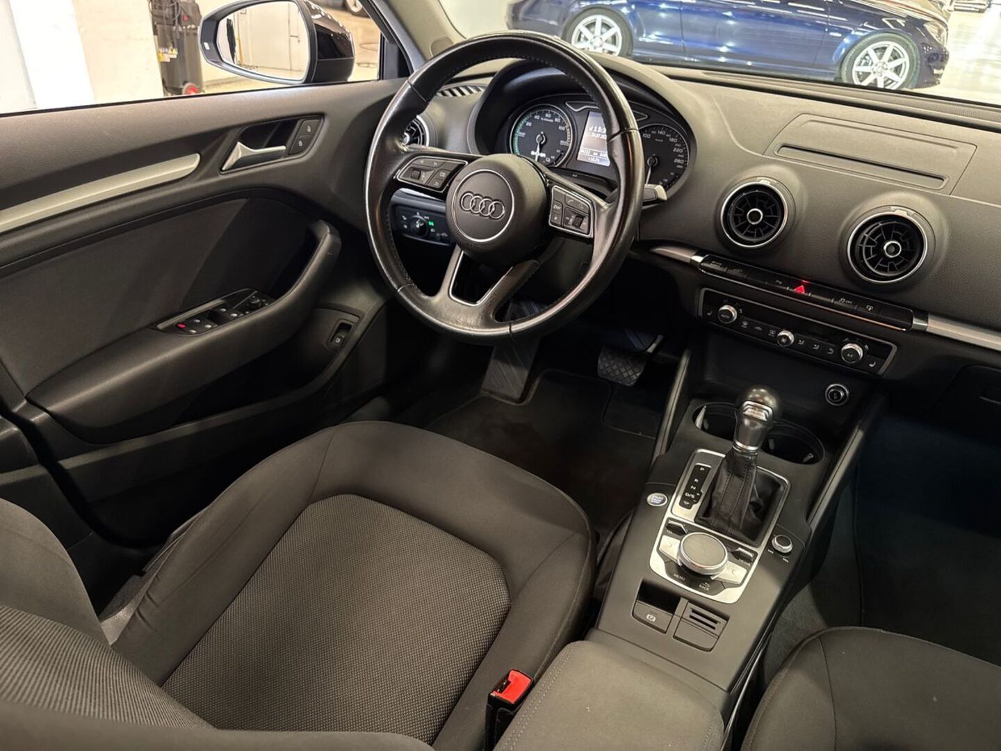 AUDI A3 2017