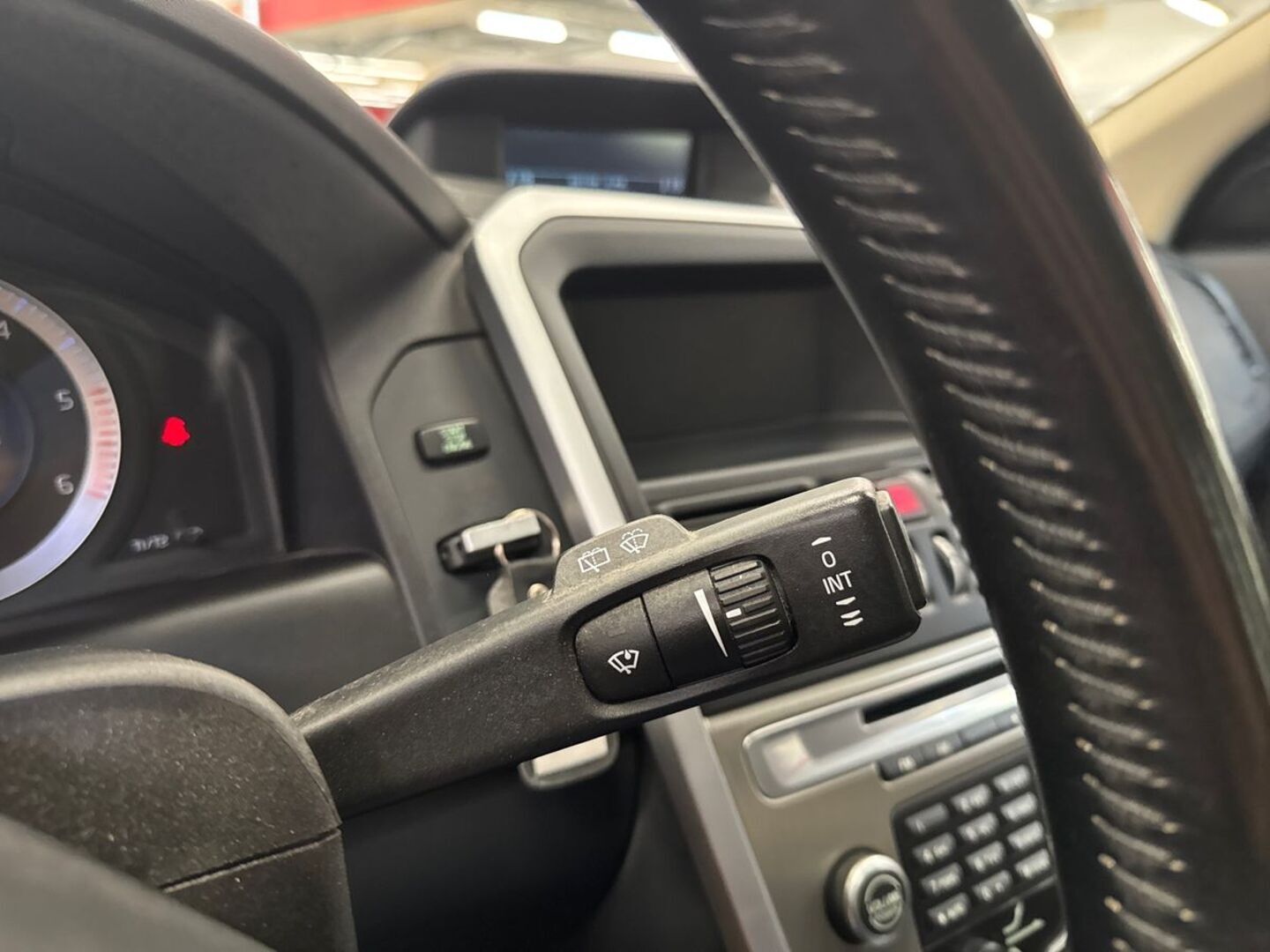 VOLVO XC60 2010