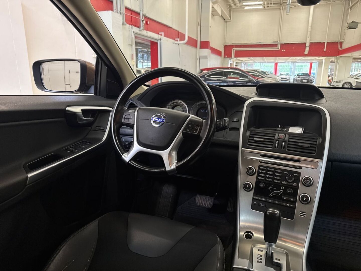 VOLVO XC60 2010
