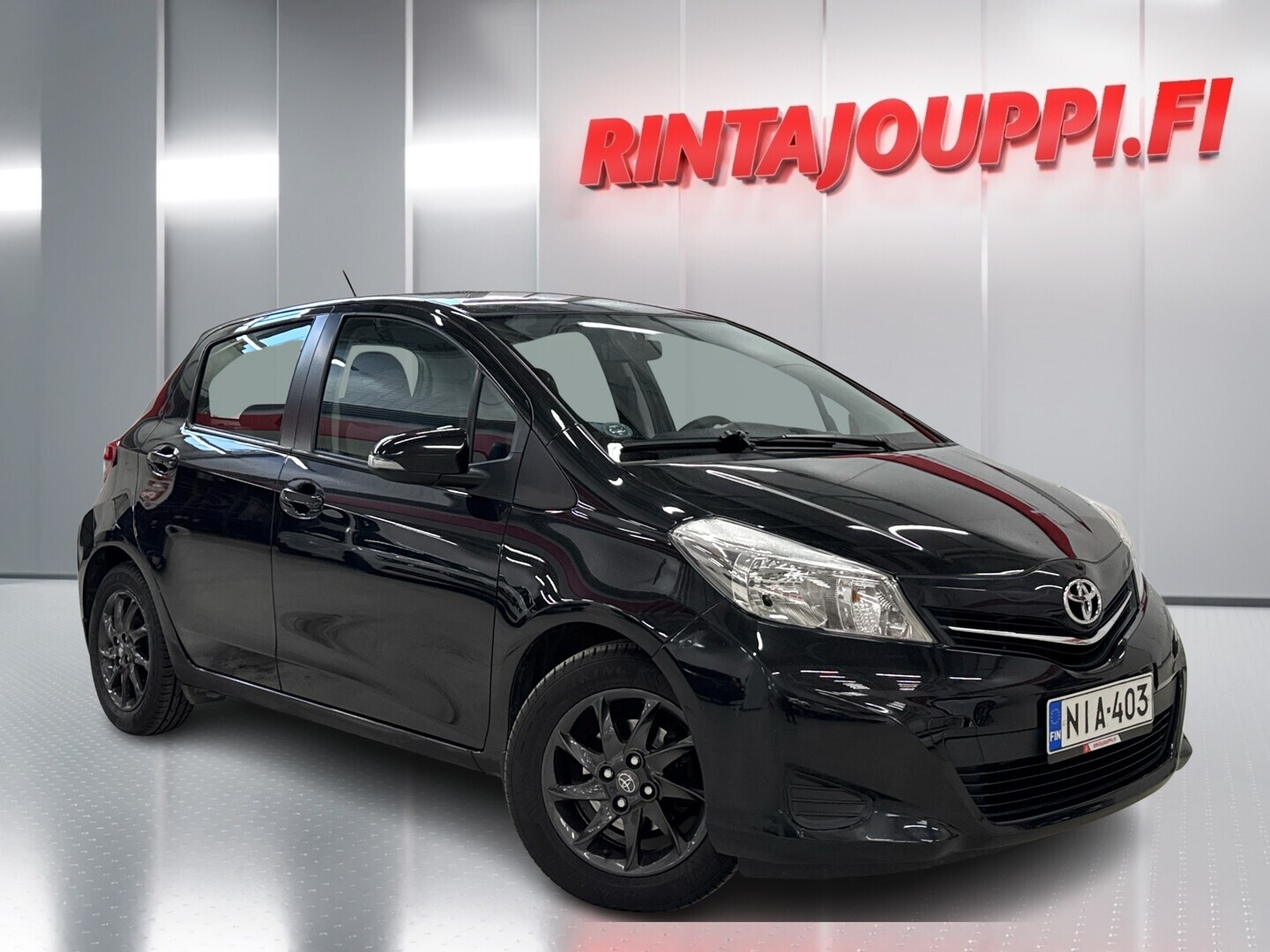TOYOTA Yaris 2012