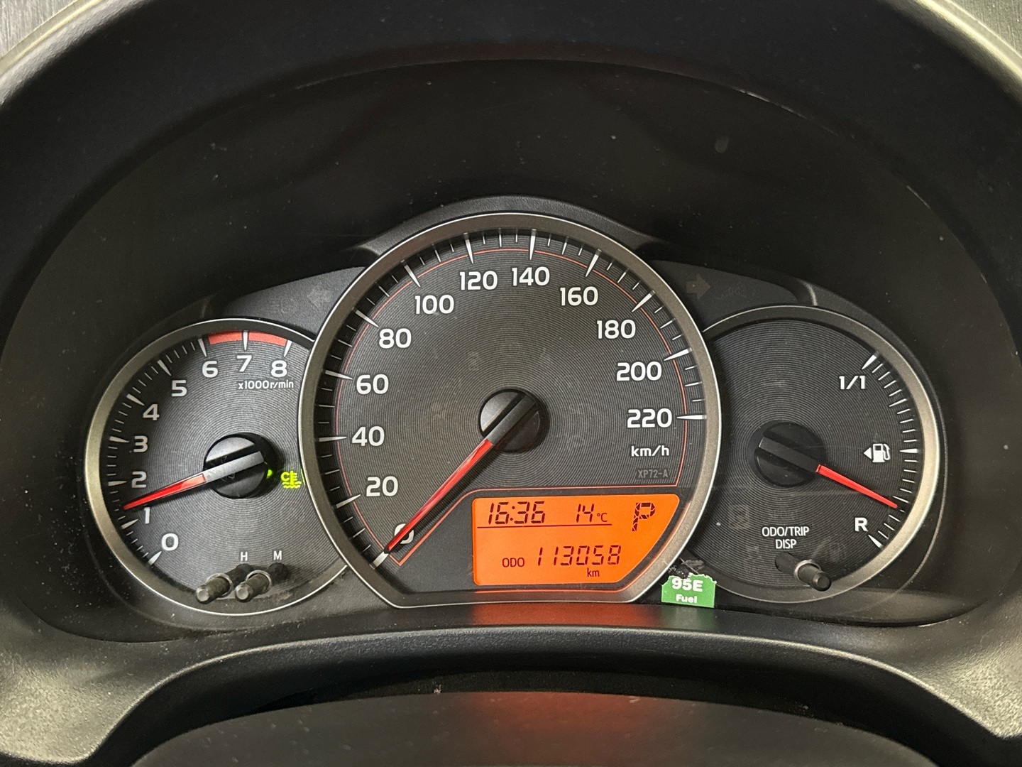 TOYOTA Yaris 2012