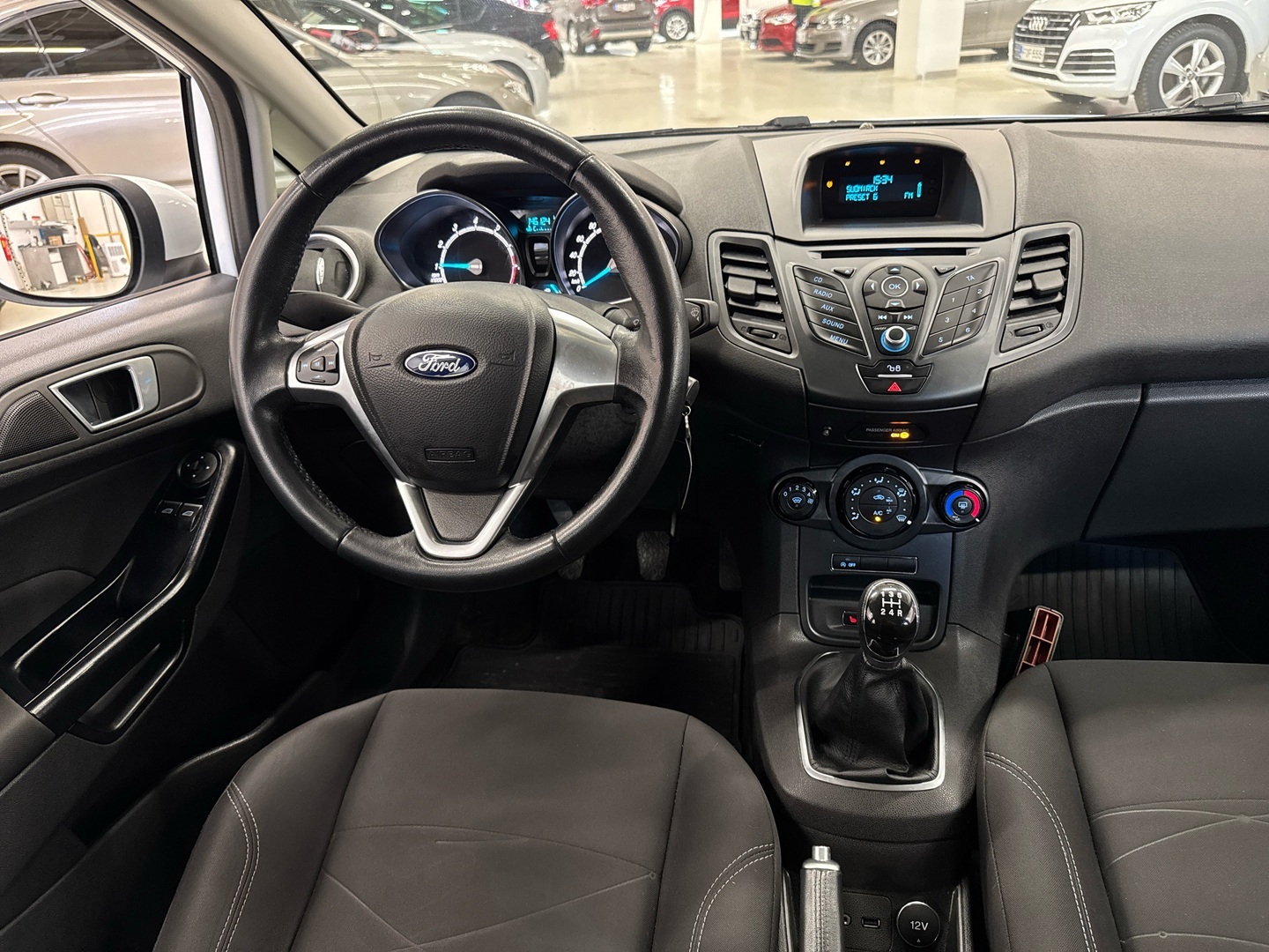 FORD Fiesta 2016