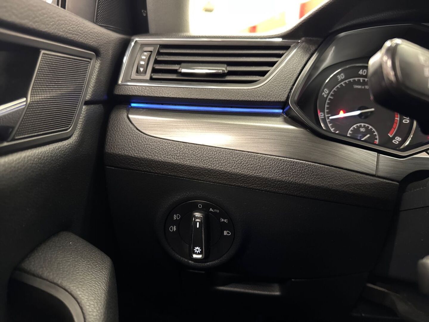SKODA Superb 2016
