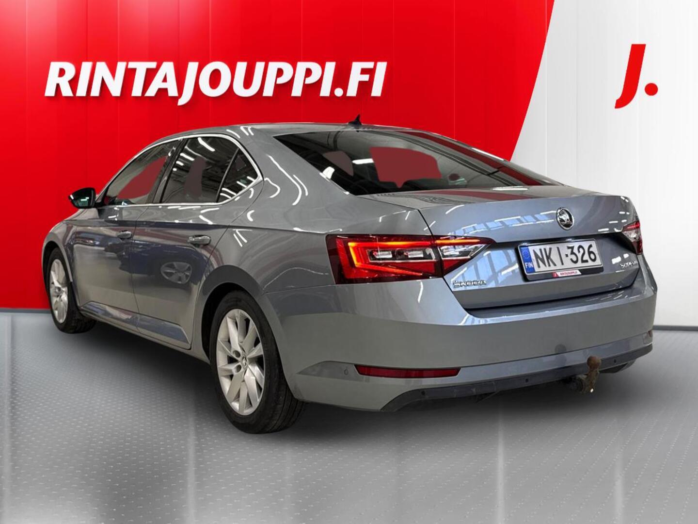 SKODA Superb 2016