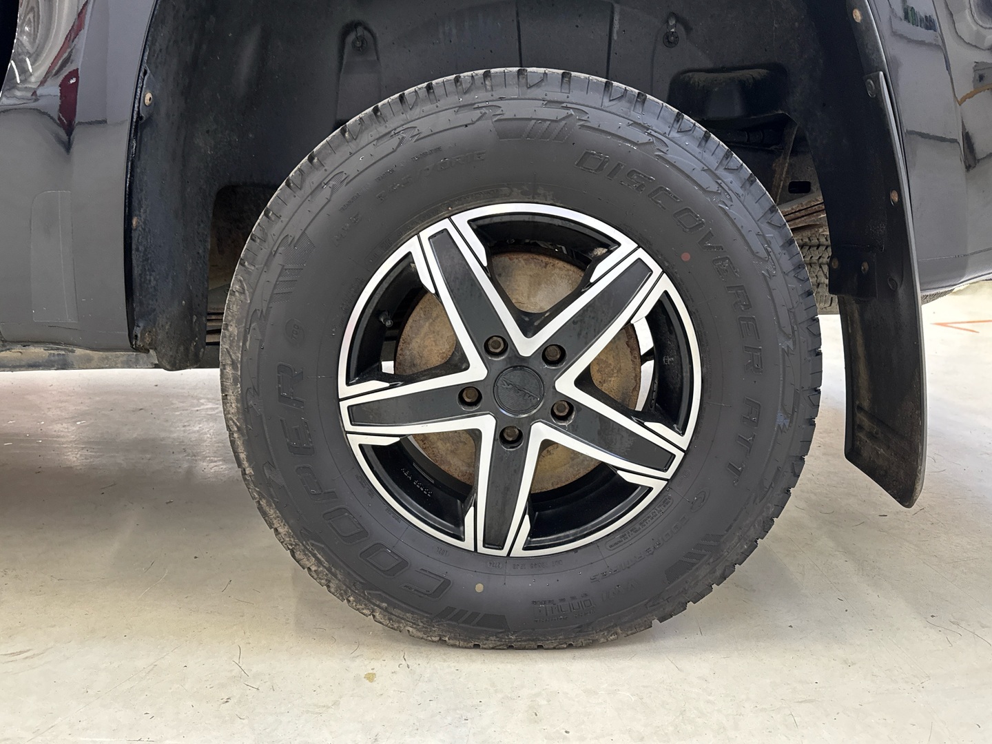 VOLKSWAGEN Amarok 2016