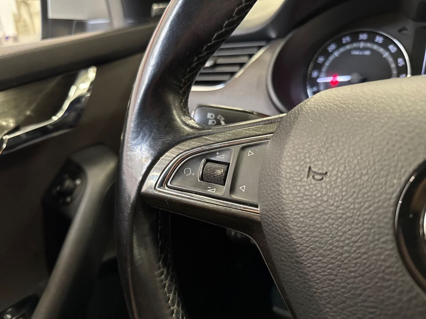 SKODA Octavia 15