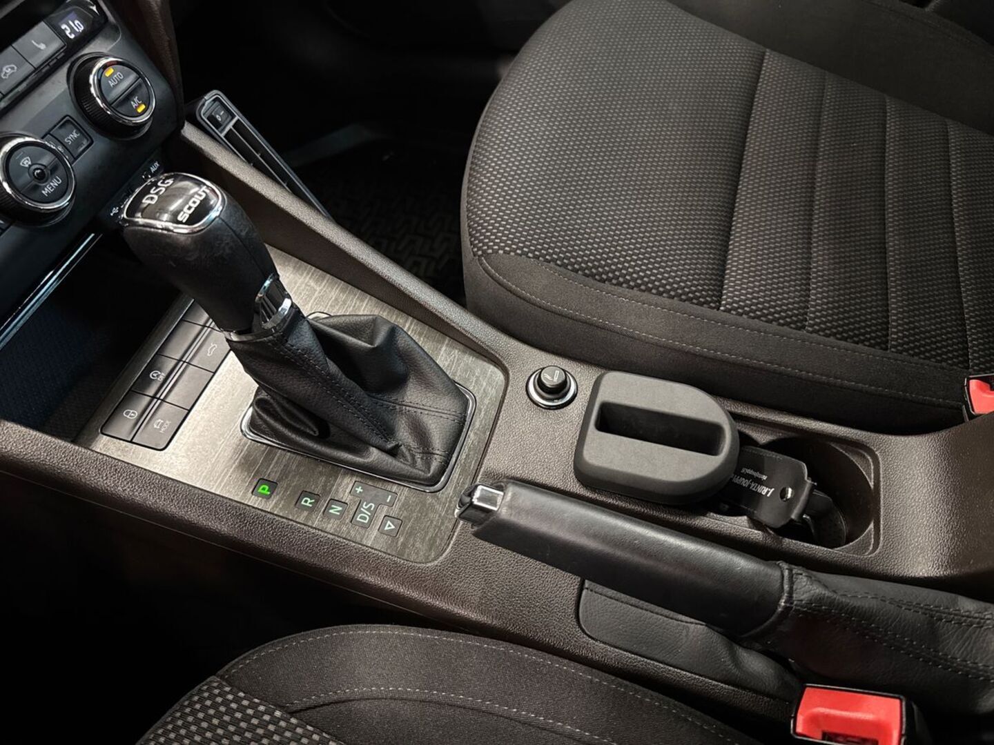 SKODA Octavia 19
