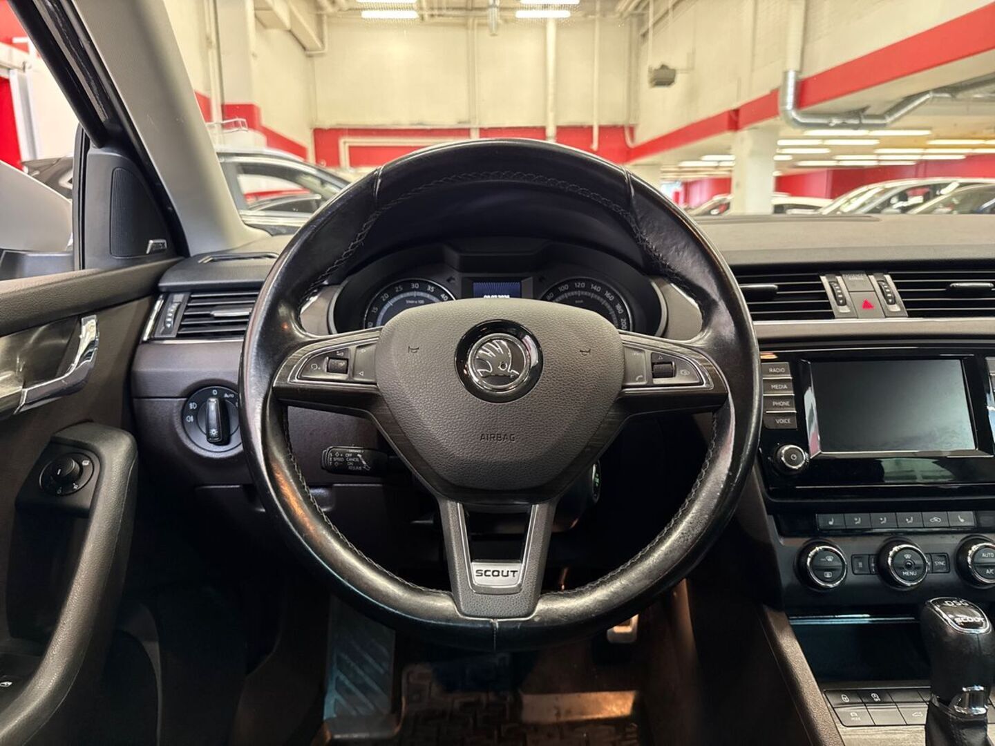 SKODA Octavia 21
