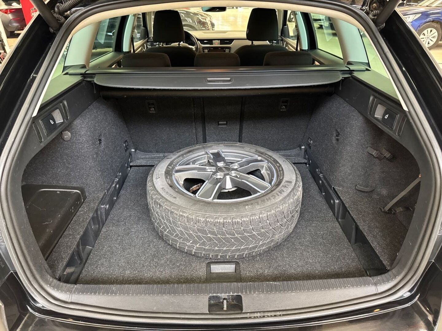 SKODA Octavia 9
