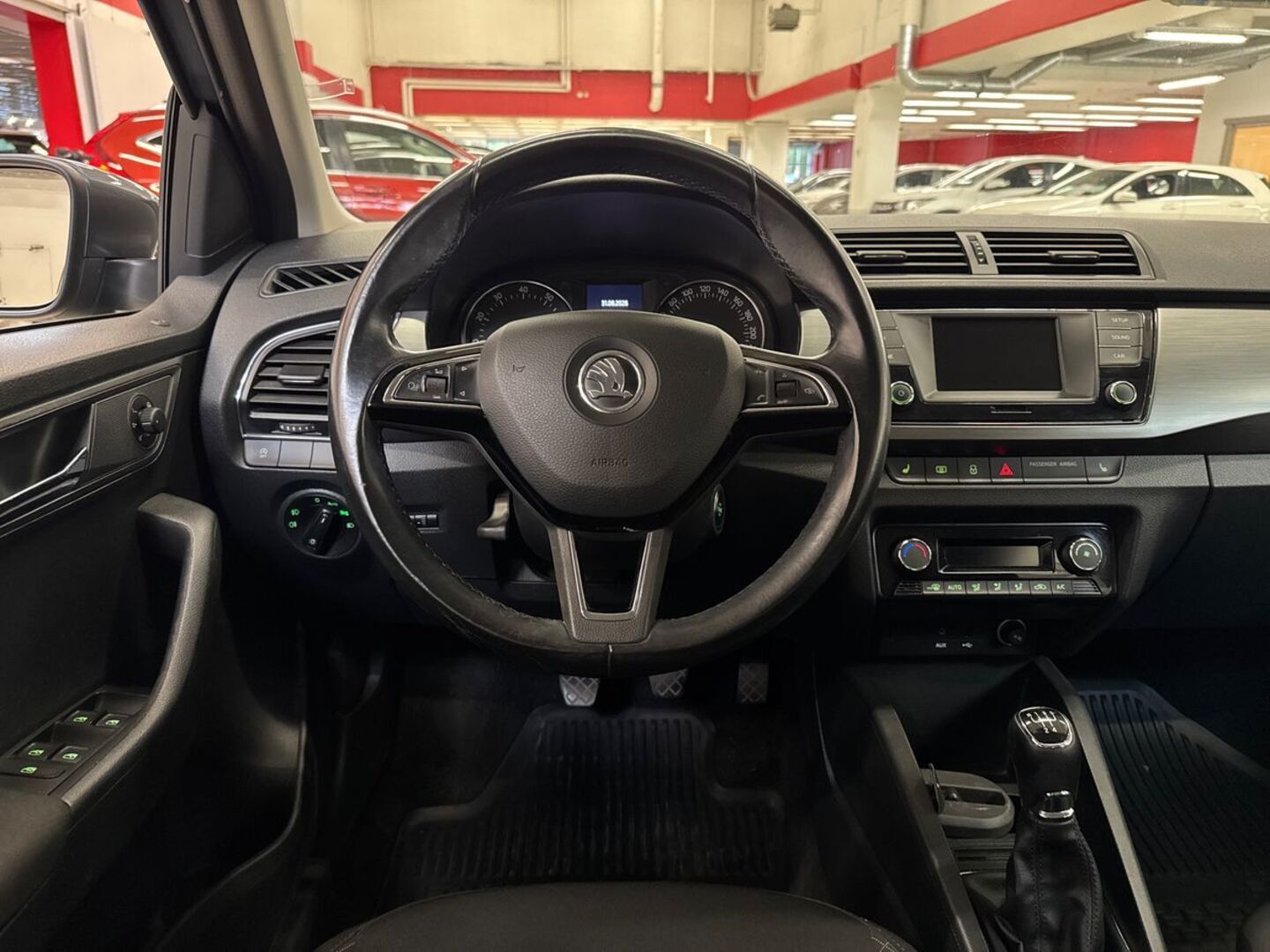 SKODA Fabia 2015