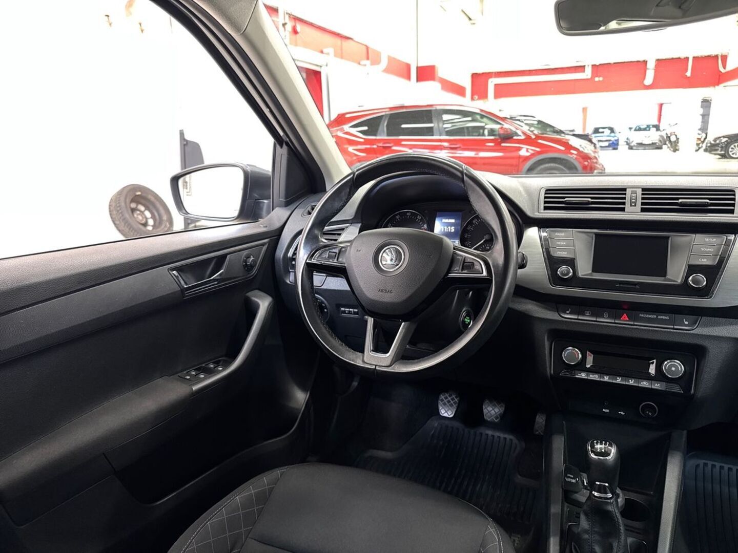SKODA Fabia 2015