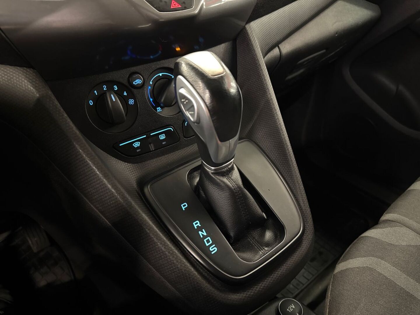 FORD Transit Connect 2016