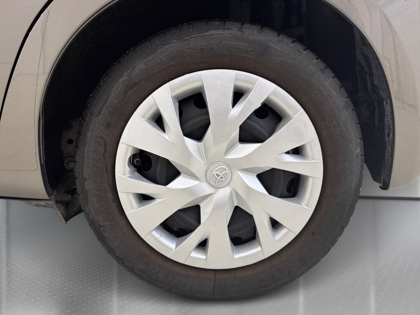 TOYOTA Yaris 2019