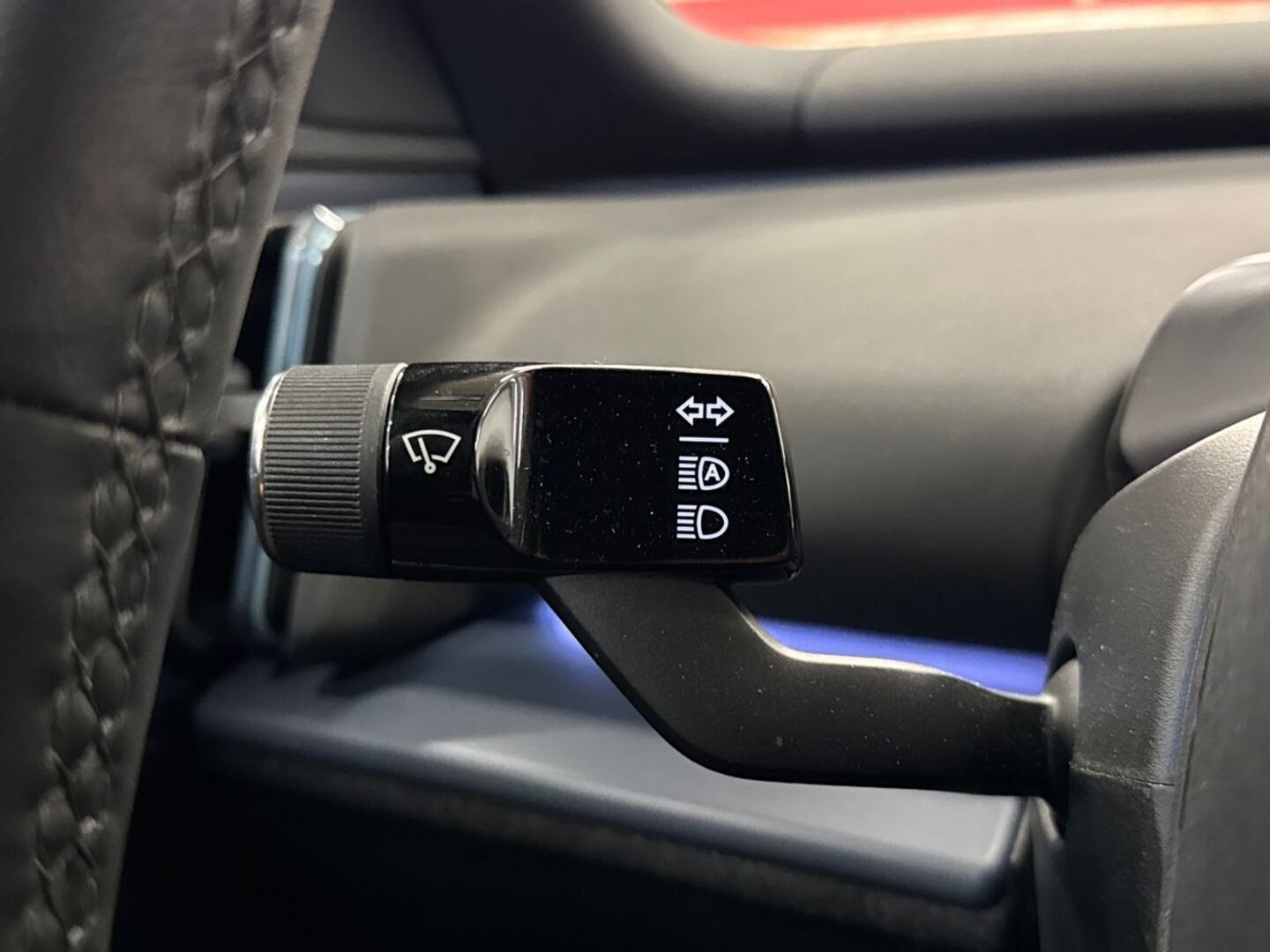 VOLVO EX30 2024