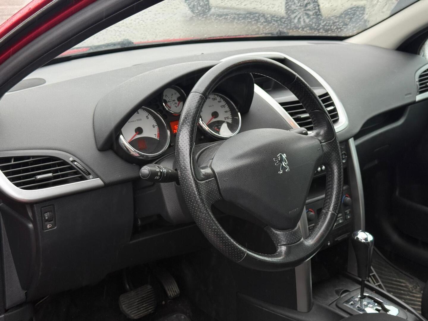 PEUGEOT 207 2008