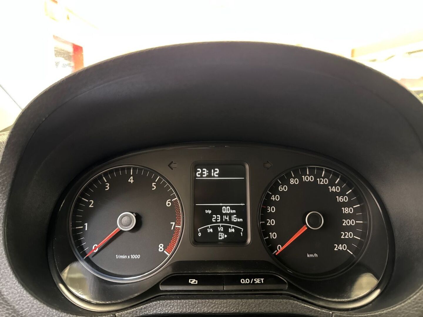 VOLKSWAGEN Polo 2010