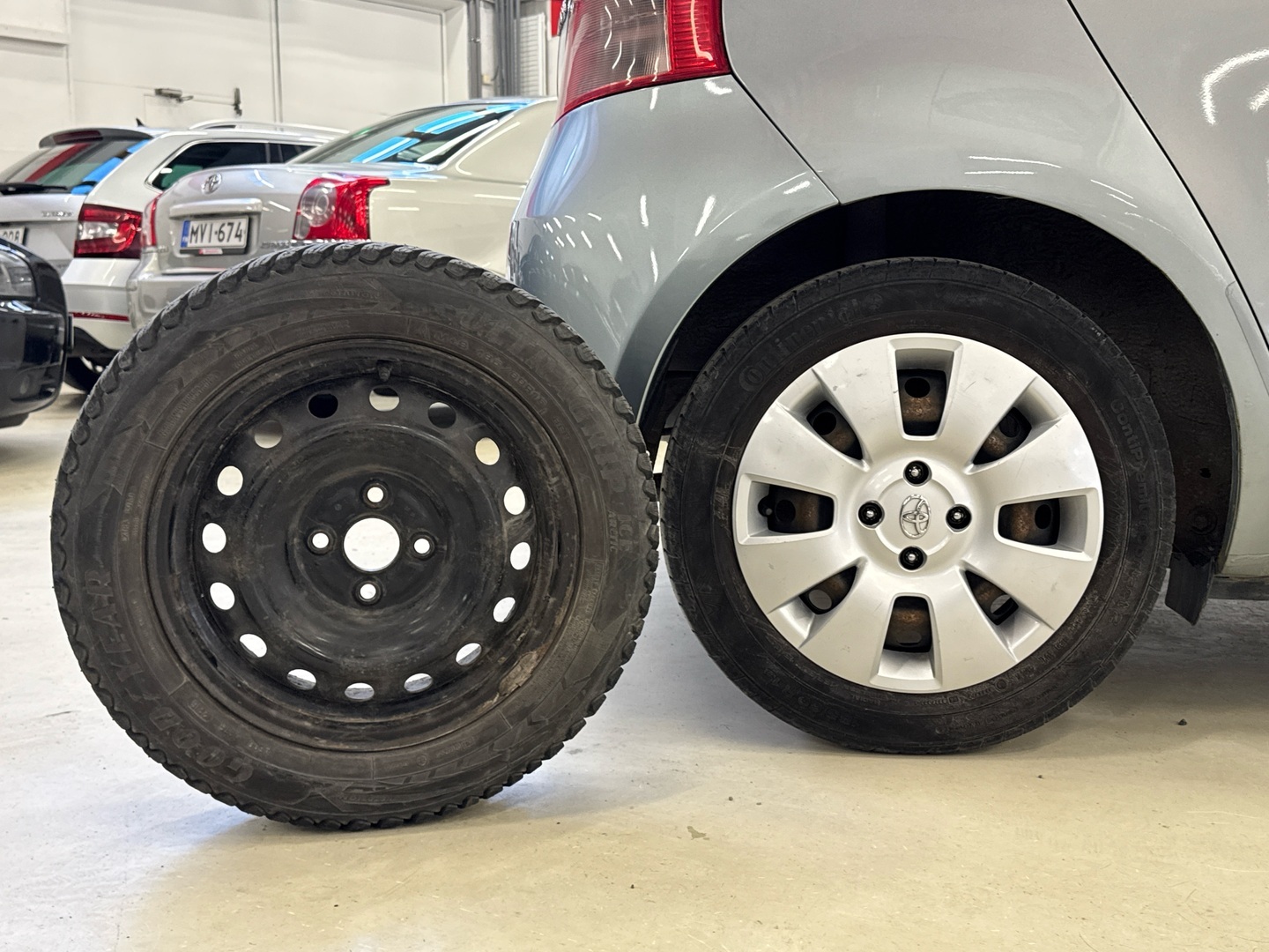 TOYOTA Yaris 2006