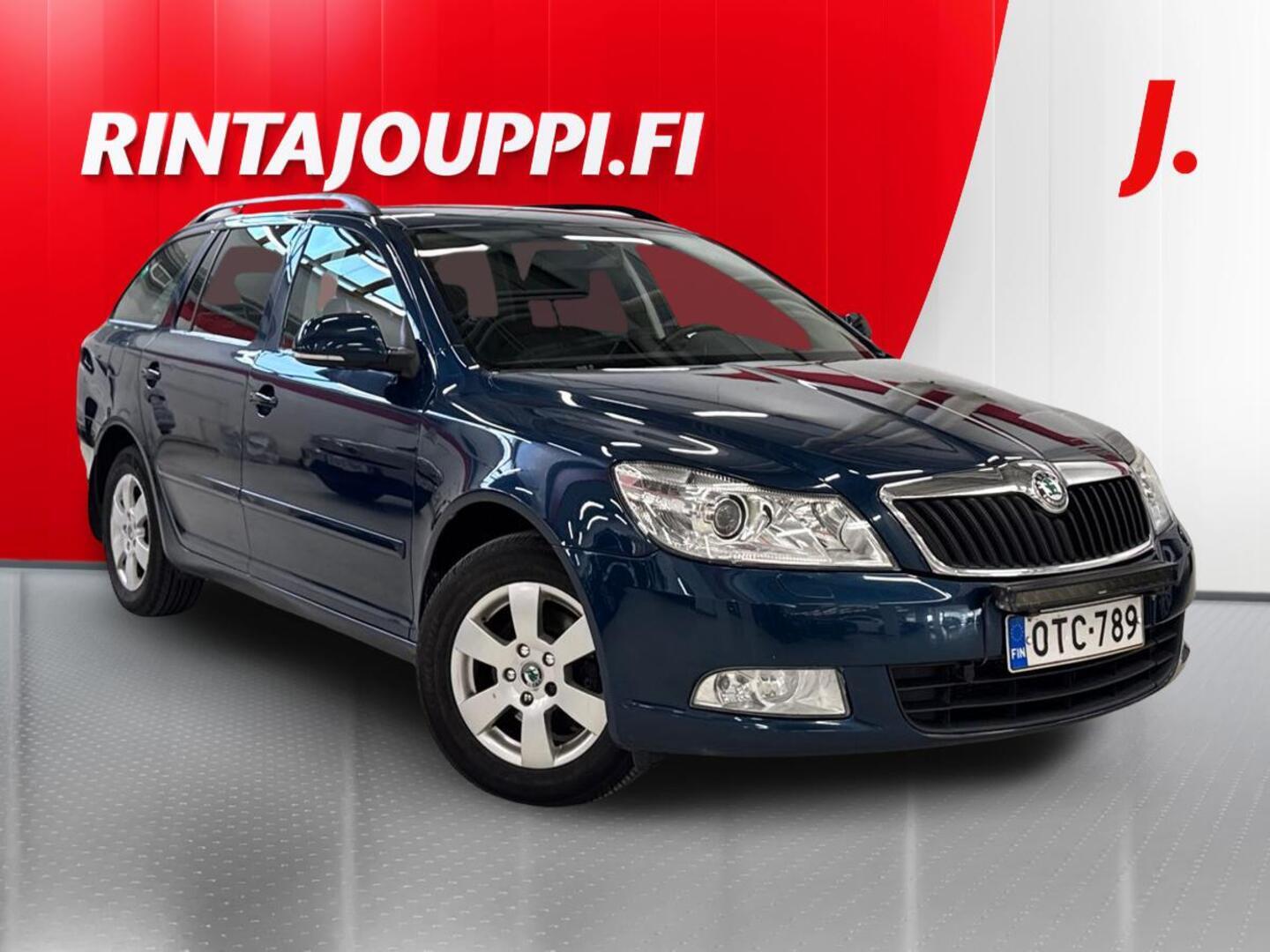 SKODA Octavia 2012