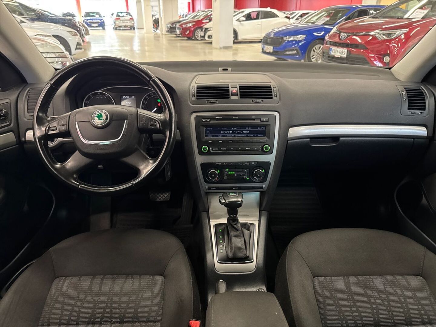 SKODA Octavia 2012