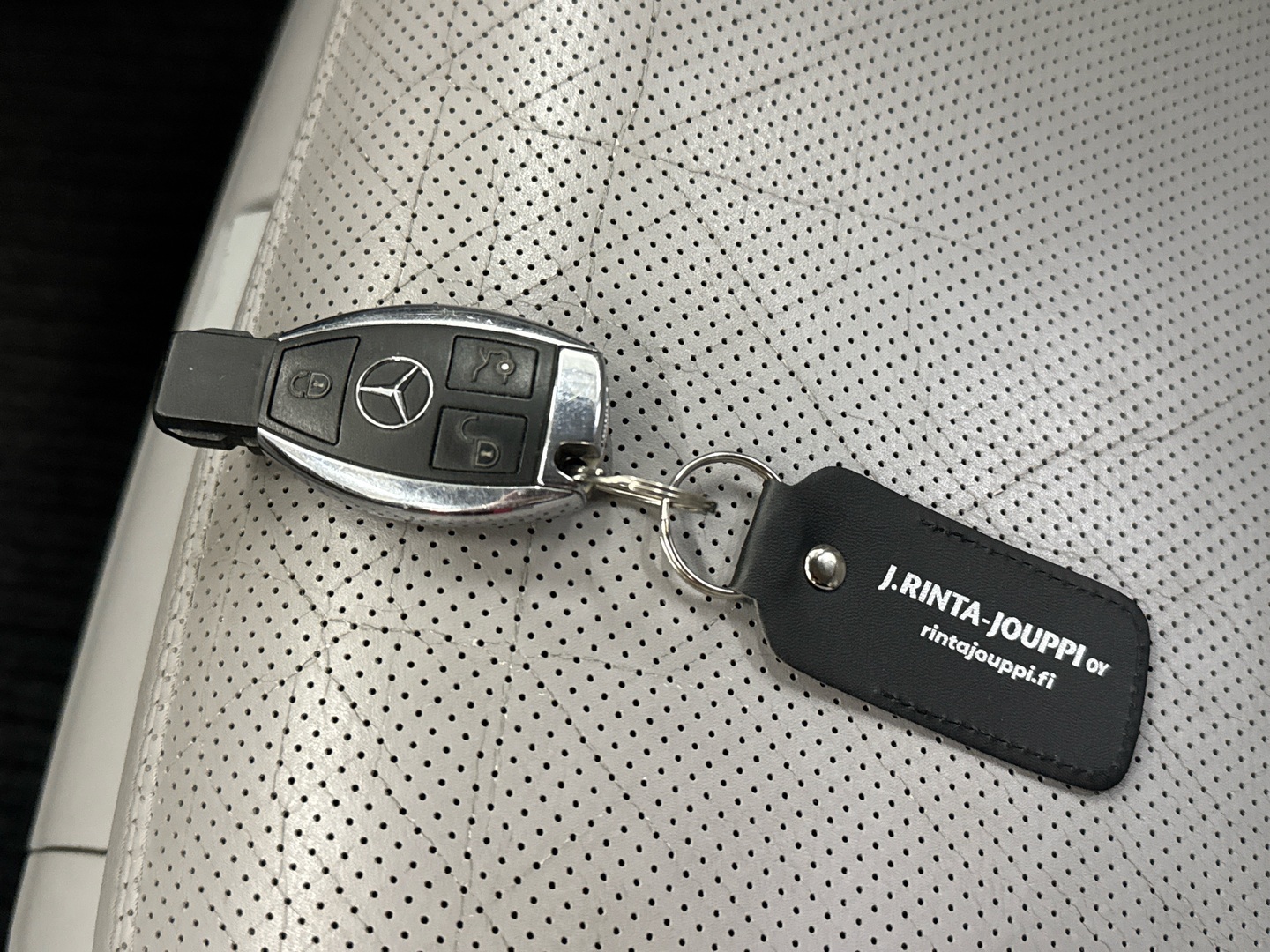 MERCEDES-BENZ S 2002