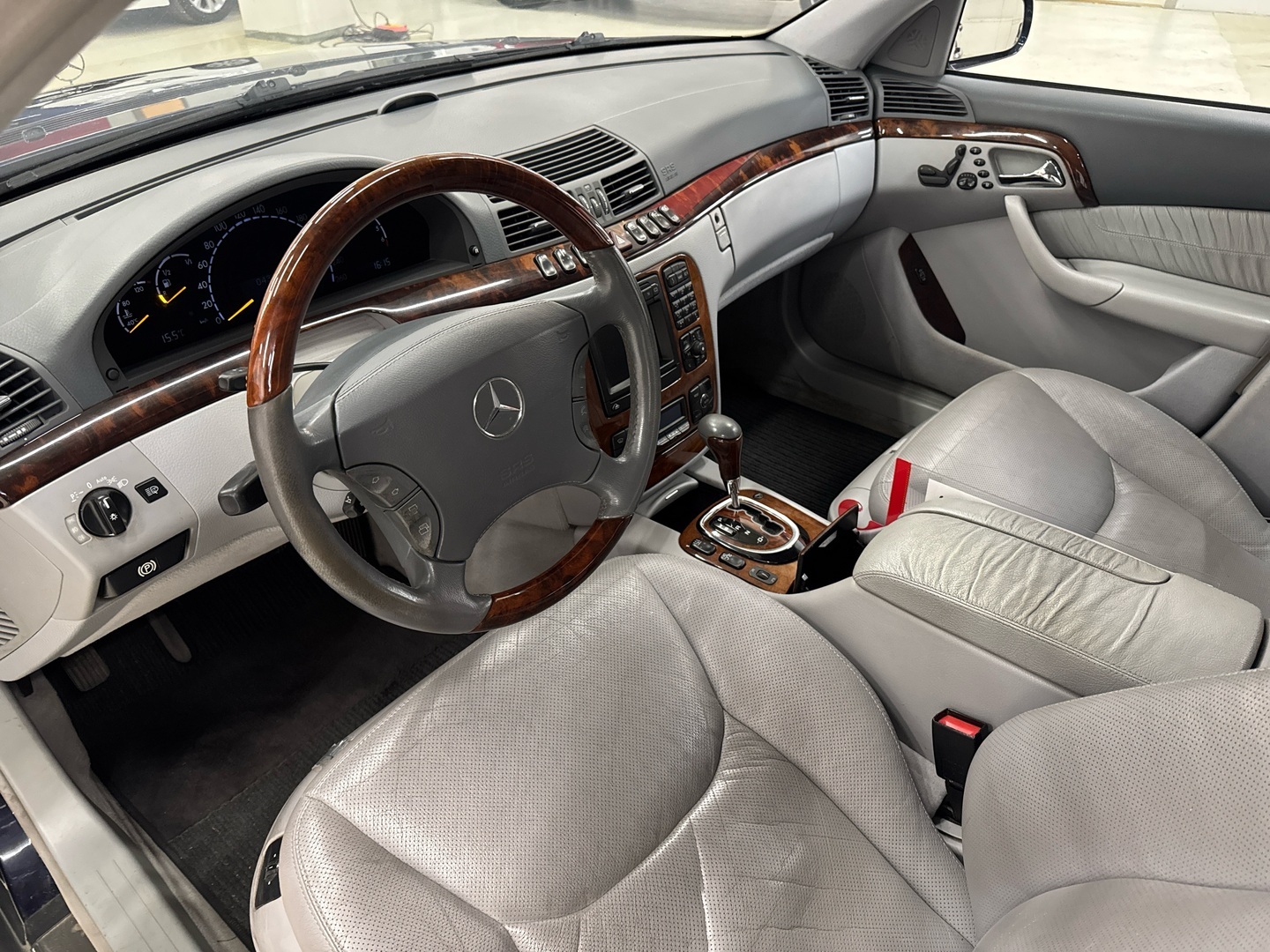 MERCEDES-BENZ S 2002